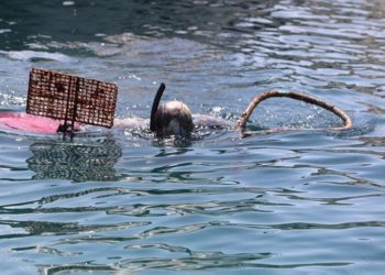 Bodrum'da deniz dibi temizliğinde 362 kilogram atık çıkarıldı