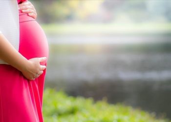 Bilim insanlarına göre, doğum için en güvenli yaş aralığı 23-32