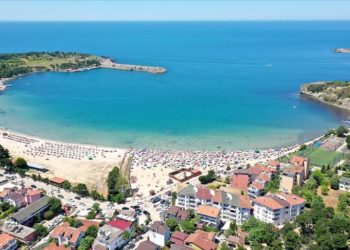 Kocaeli'de mavi bayraklı plajlarda bayram tatili hareketliliği yaşandı
