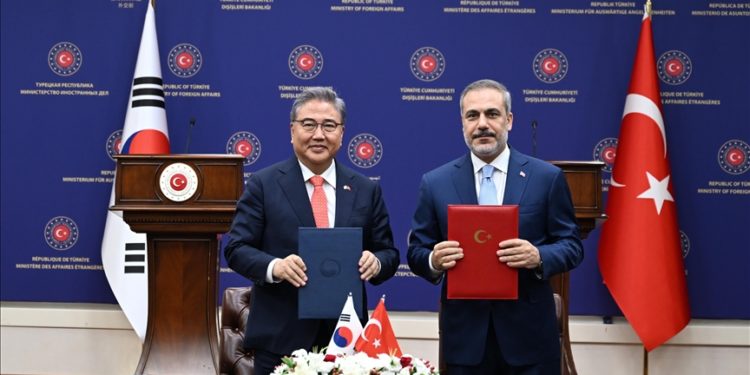 Güney Kore ile her alanda atacağımız adımları bütüncül şekilde ortaya koyduk