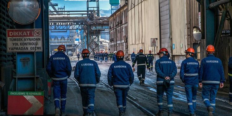 KARDEMİR'de ağustosta 300 işçi alımı yapılacak