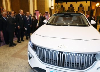 Cumhurbaşkanı Erdoğan Suudi Arabistan Veliaht Prensi Selman'a Togg hediye etti