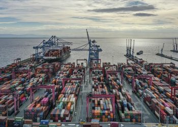 Sanayi bünyesindeki 7 sektör ihracatta ilk yarı rekoru kırdı