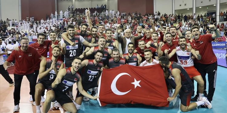 A Milli Erkek Voleybol Takımı, 2024 Voleybol Milletler Ligi’ne katılma hakkı kazandı
