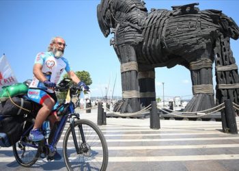 Kök hücre bağışına dikkati çekmek için 7 bin kilometre pedal çevirecek