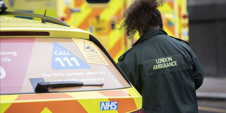 İngiltere’de 2040’ta 9 milyondan fazla insan önemli hastalıklarla mücadele edecek