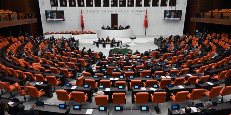 TBMM'den Srebrenitsa soykırımına ortak kınama