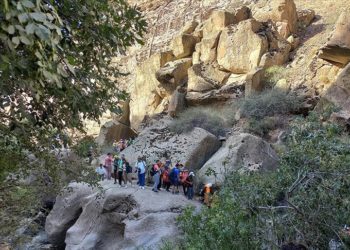 İran’da sıcaktan kaçan Tahranlıların tercihi şehrin kuzeyindeki vadiler
