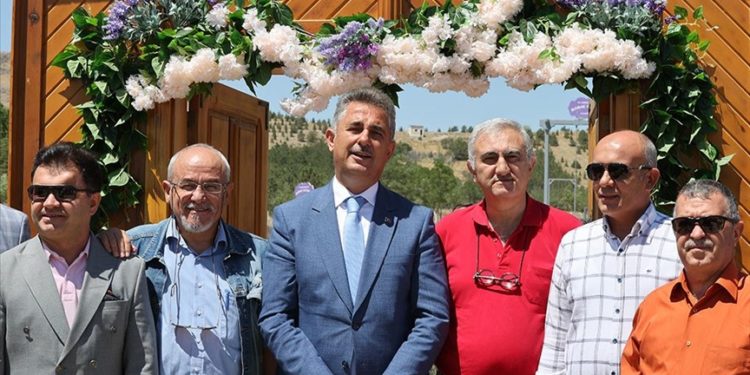 Mamak Belediyesi, Ankara’nın en eski mahallelerini kentsel dönüşümle yenileyecek