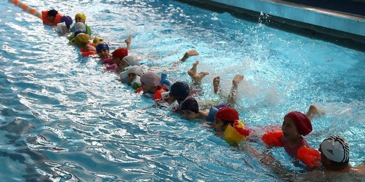 Yaz döneminde spor okulları genç ve çocukların hizmetinde