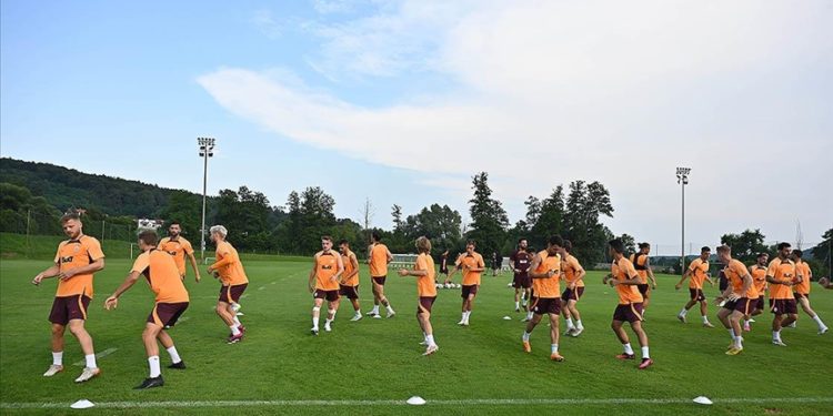 Galatasaray’dan sakat futbolcuların durumuna ilişkin açıklama