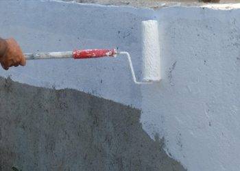 Bodrum'un Bitez Mahallesi'nde sokaklar mavi ve beyaza boyanıyor