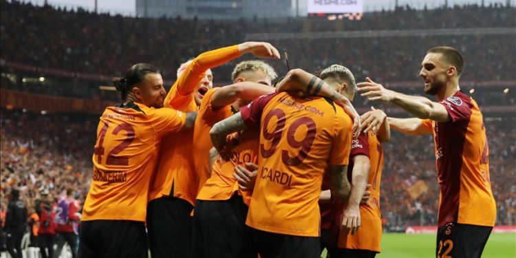 Galatasaray'ın UEFA Şampiyonlar Ligi 2. eleme turundaki rakibi Zalgiris oldu