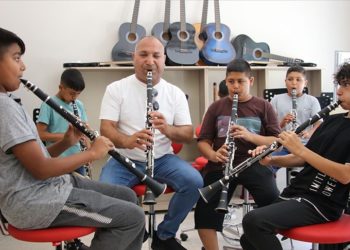 Tekirdağ Roman Akademisi kursiyer çocukların sosyal becerilerini geliştiriyor