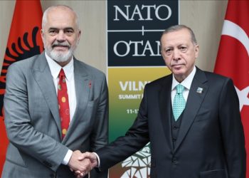 Cumhurbaşkanı Erdoğan, Arnavutluk Başbakanı Rama ile bir araya geldi