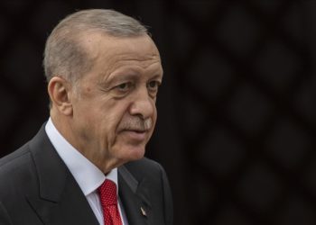 Cumhurbaşkanı Erdoğan, A Milli Erkek Voleybol Takımı'nı tebrik etti