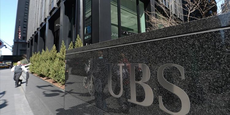 Fed’den UBS’ye 268,5 milyon dolar ceza