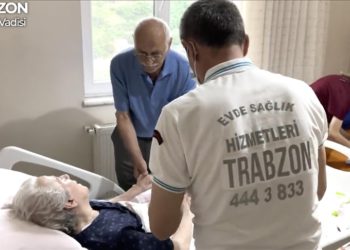 Sağlık Bakanı Koca: Evde sağlık hizmeti alan 647 bini aşkın kayıtlı hastamız var