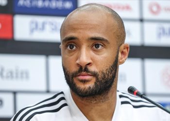 İngiliz futbolcu Nathan Redmond Beşiktaş'a veda etti