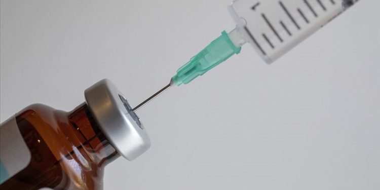 Sağlık Bakanı Koca'dan "Hepatit A aşısı" açıklaması