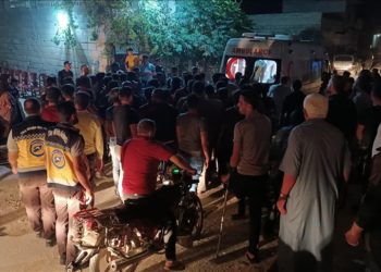 Suriye ordusunun Halep kırsalına düzenlediği saldırıda 2 sivil öldü