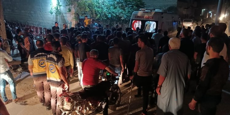 Suriye ordusunun Halep kırsalına düzenlediği saldırıda 2 sivil öldü