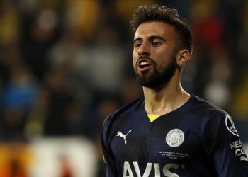Fenerbahçe, Rossi’nin transferi için görüşmelere başlandığını açıkladı