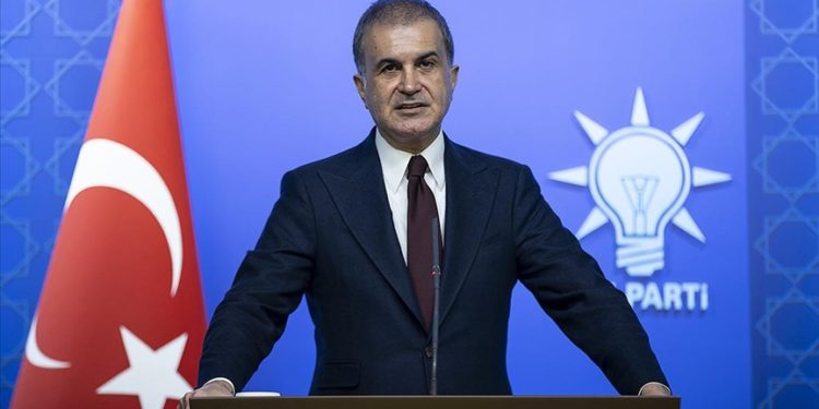 AK Parti Sözcüsü Çelik, İsveç'te Cumhurbaşkanı Erdoğan'ı hedef alan provokasyonları kınadı