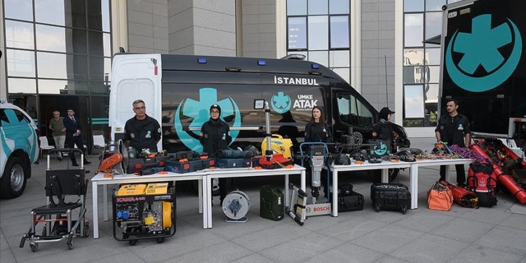 Ulusal Medikal Kurtarma Ekibi “Atak” araçlarıyla arama-kurtarmada daha aktif rol alacak