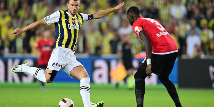 Gaziantep FK Başkanı Yılmaz, Fenerbahçe maçında hakemin hatalar yaptığını iddia etti