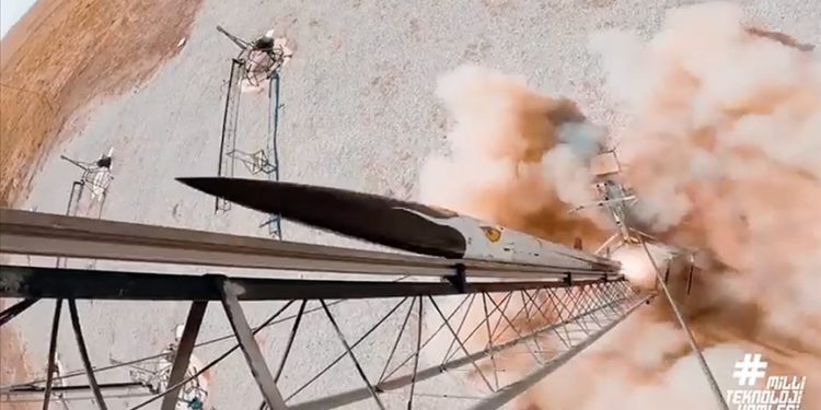 Sanayi ve Teknoloji Bakanı Kacır'dan "T Kuşağı" paylaşımı