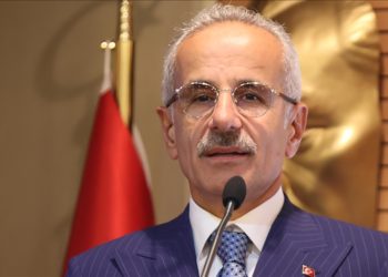 Deniz ticareti filosunun büyümesi için her türlü kolaylığı sağlıyoruz