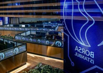 Borsa günün ilk yarısında rekor seviyeyi gördü