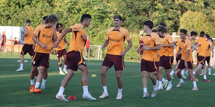 Galatasaray, Şampiyonlar Ligi'nde Zalgiris'i elemesi halinde Olimpija Ljubljana ile karşılaşacak