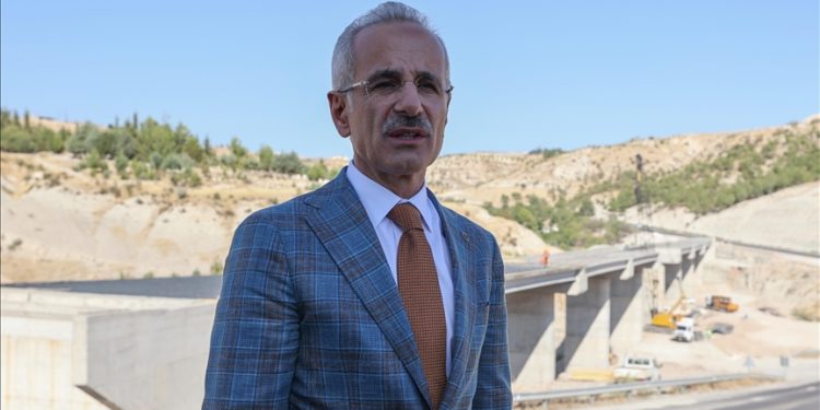 Deprem nedeniyle Adıyaman’ımıza daha fazla hizmet etme gayreti içerisinde olacağız