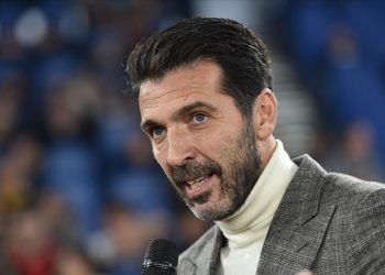 Buffon futbola veda etti