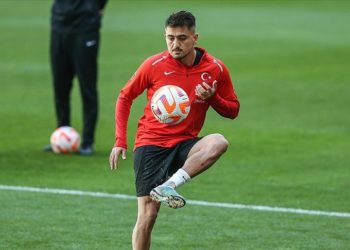 Fenerbahçe transferi için Cengiz Ünder ve kulübü Olimpik Marsilya ile anlaştı
