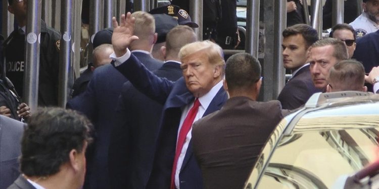 Trump'ın avukatı Giuliani'ye Georgia'daki seçim davasında 150 bin dolarlık kefalet belirlendi