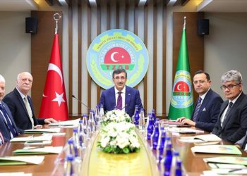 Tarım kesimimizle diyalog içinde politikalarımızı şekillendirmeye devam edeceğiz