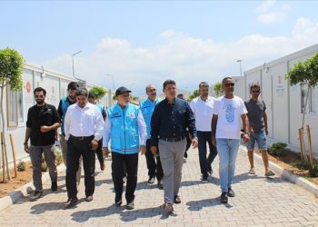Hatay’da TDV ve DİTİB tarafından yaptırılan 2 bin 23 konteynere depremzedeler yerleşti