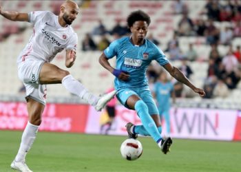 EMS Yapı Sivasspor ile Bitexen Antalyaspor berabere kaldı