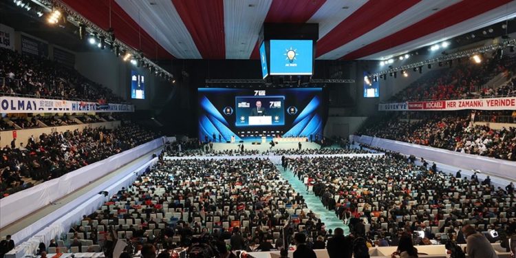 AK Parti 7 Ekim’de kongreye gidecek