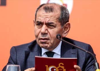 Galatasaray Başkanı Dursun Özbek’ten Beşiktaş’ın transfer videosuna tepki