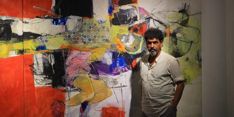 Iraklı ressam, ülkesinin resim sanatında “dünyadan kopuk olduğu” görüşünde