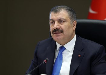 Sağlık Bakanı Koca’dan e-Reçetem’e 5 dilin eklenmesine ilişkin açıklama