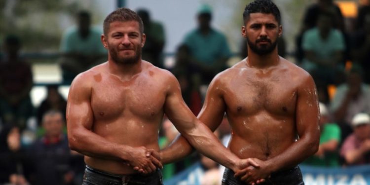 30. Geleneksel Yayla Seki Yağlı Güreşleri'nde başpehlivanlığı İsmail Balaban kazandı