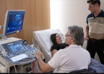 Kök hücre tedavisi gören talasemi hastasına yumurtalık dokusu nakliyle gebelik yolu açıldı