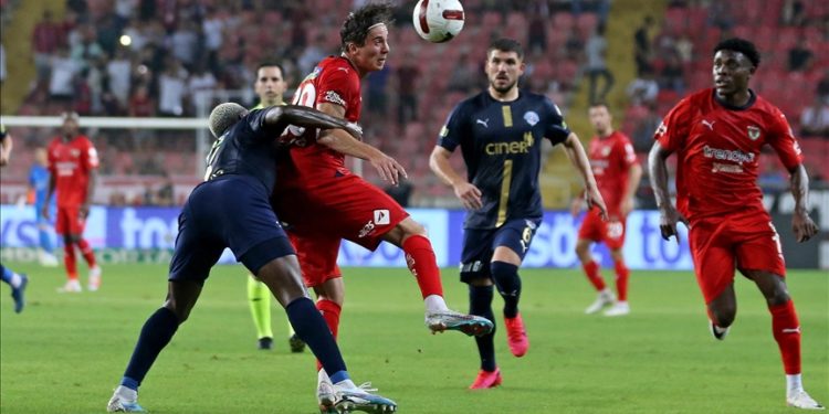 Atakaş Hatayspor, Kasımpaşa ile berabere kaldı