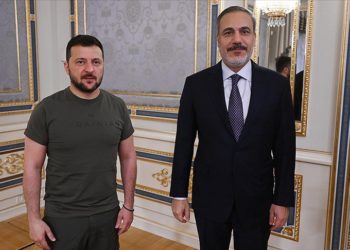 Dışişleri Bakanı Fidan, Ukrayna Devlet Başkanı Zelenskiy tarafından kabul edildi