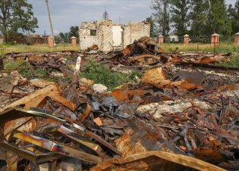 Kupyansk yönündeki Novoselovskoye yerleşim birimini kontrol altına aldık